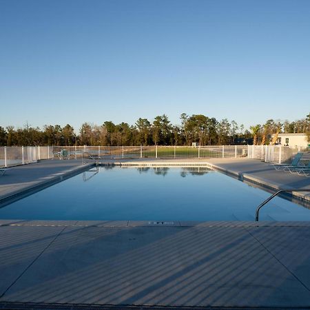Riverwalk Landing Cottages And Rv Resort Freeport Eksteriør bilde